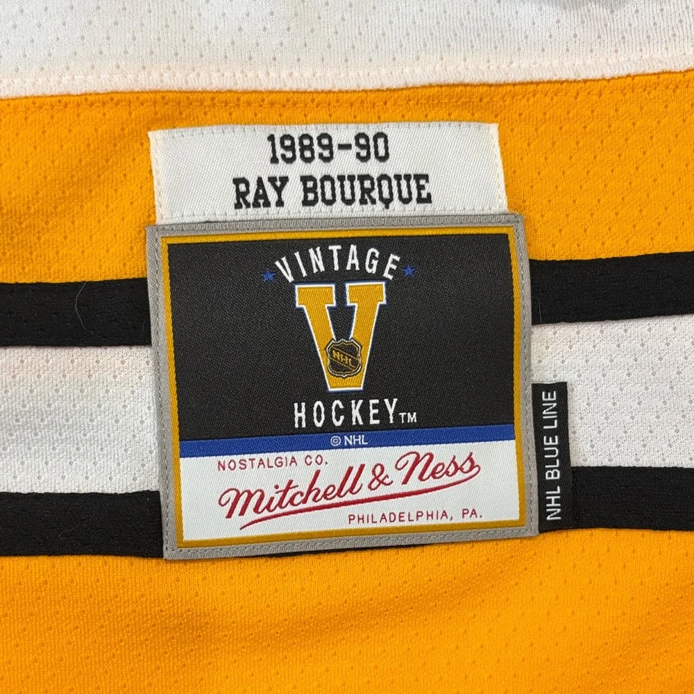 Boston bruins  White, Black, and Yellow Hockey Jersey - Picture 4 of 5